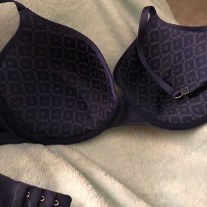 Victorias Secret Biofit padded 38C bra